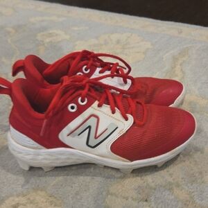 New Balance Molded Cleats